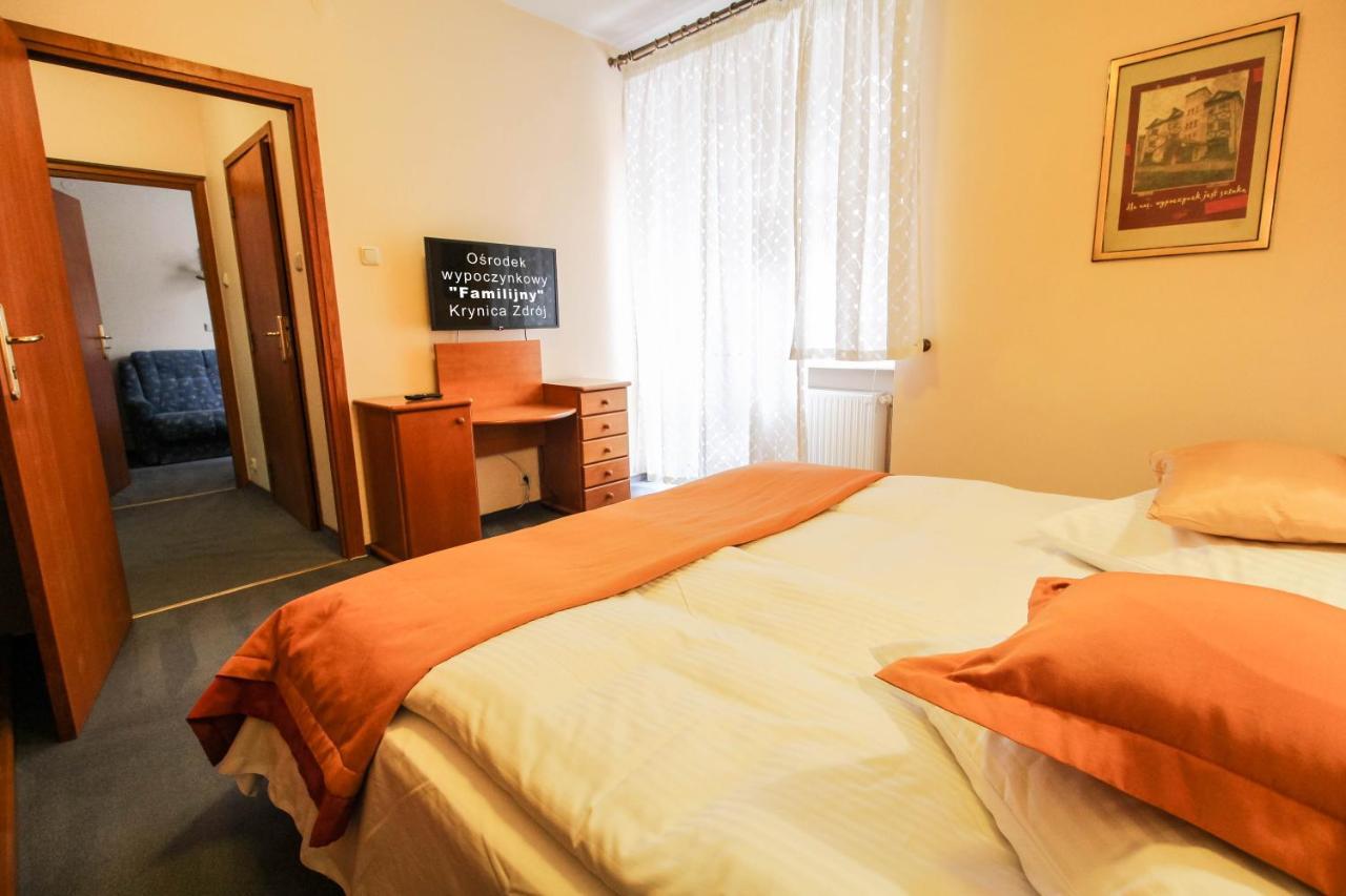 Hotel Familijny Osrodek Wypoczynkowo - Rehabilitacyjny Krynica-Zdrój Exterior foto