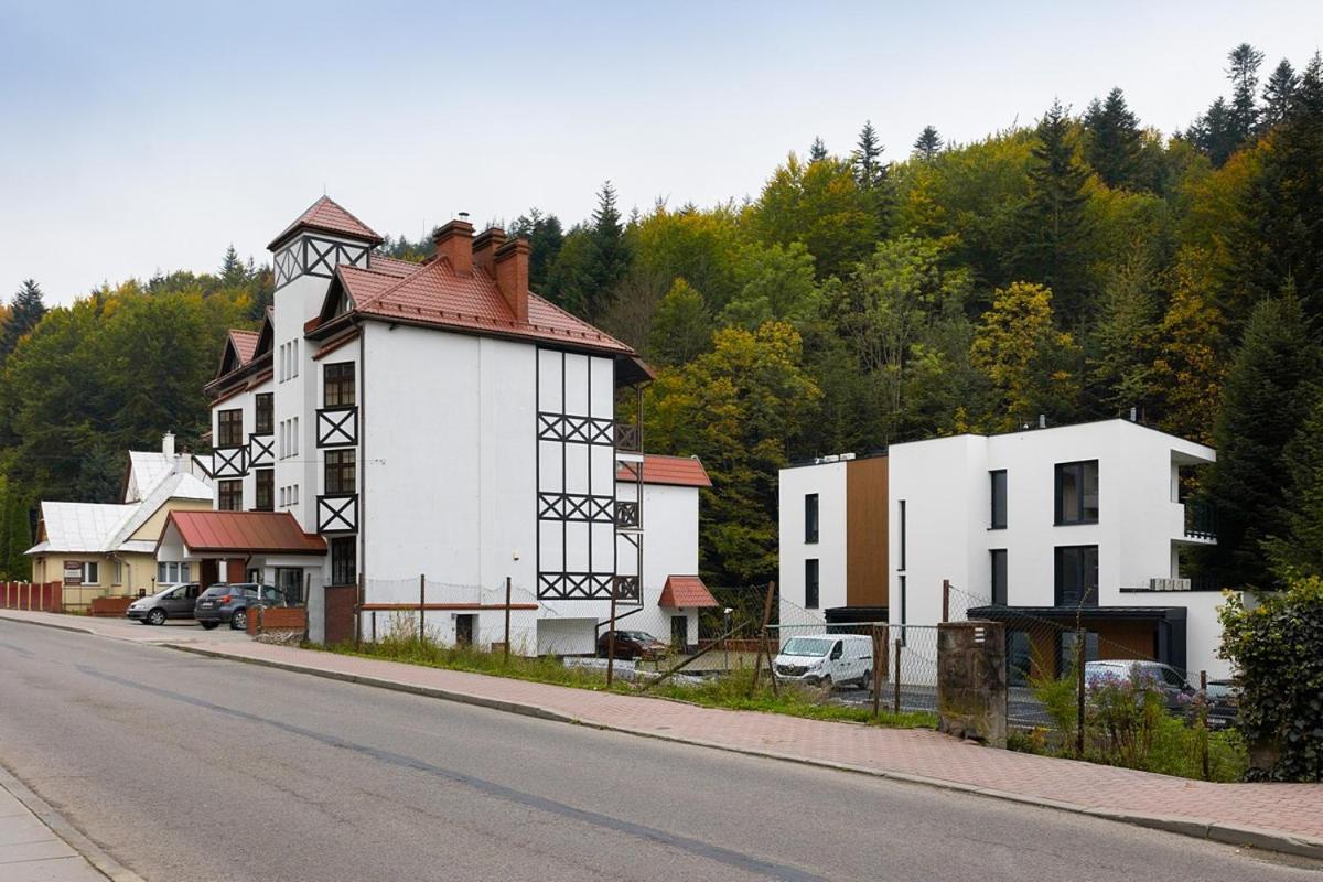 Hotel Familijny Osrodek Wypoczynkowo - Rehabilitacyjny Krynica-Zdrój Exterior foto