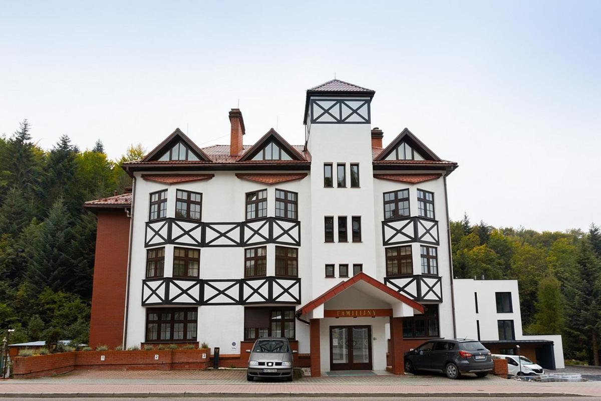 Hotel Familijny Osrodek Wypoczynkowo - Rehabilitacyjny Krynica-Zdrój Exterior foto